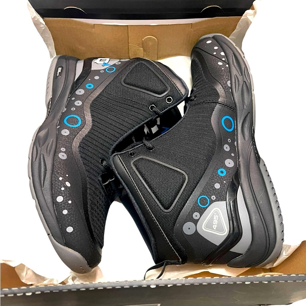 🌟🌟🌼NIB Q4MB-013 Stylish Black and Gray Men's Sneakers